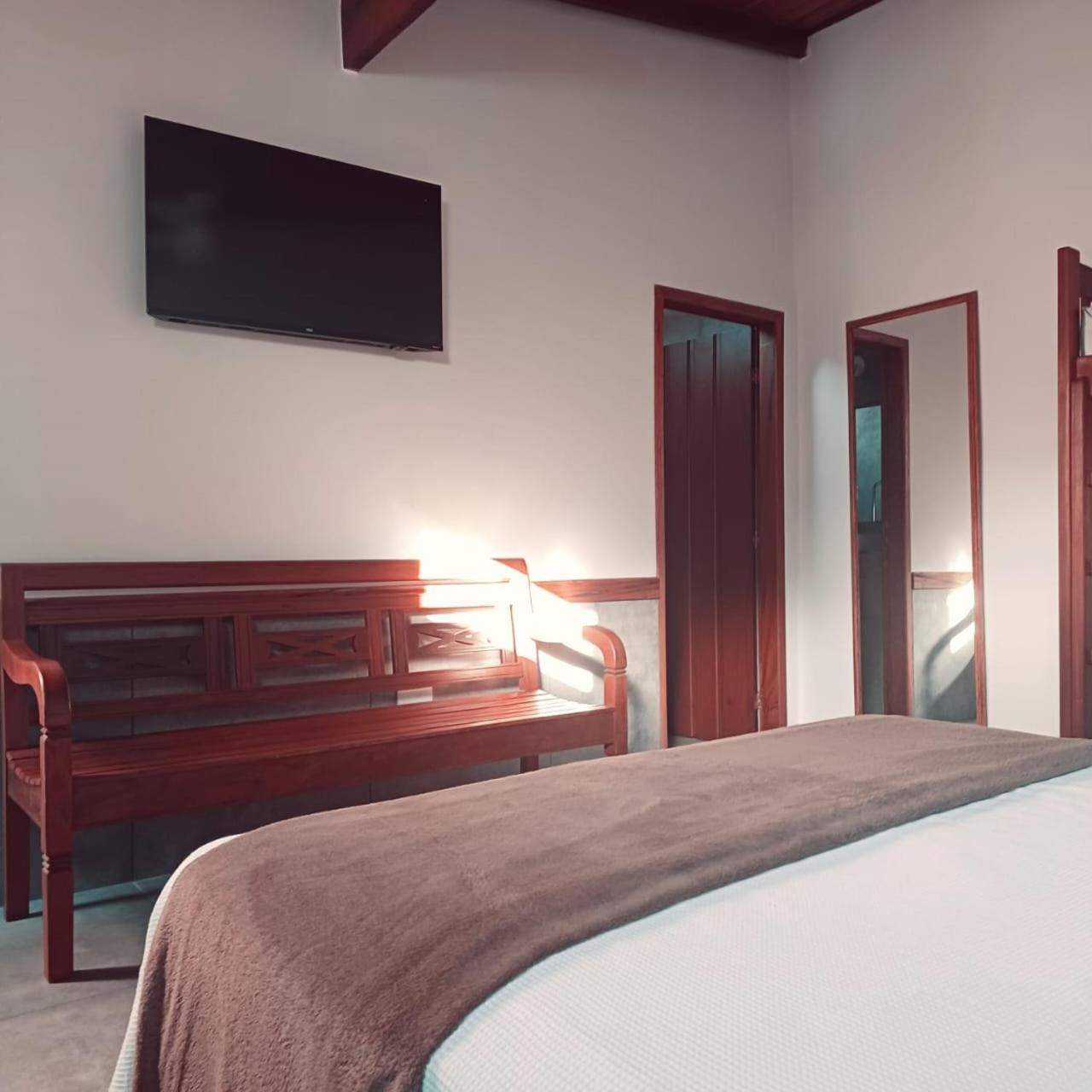 Suites Estou De Ferias Araquari Kültér fotó